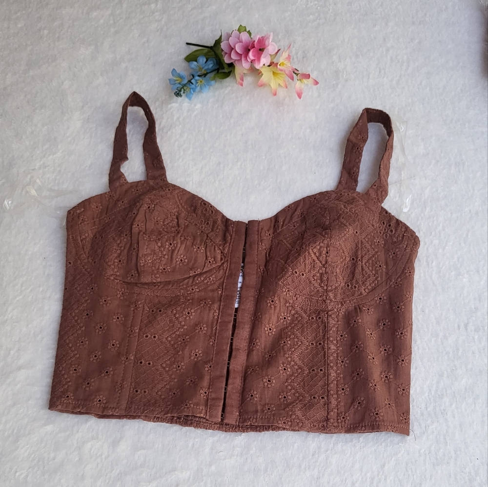 New Full Tilt Women's Top color Brown size Small.